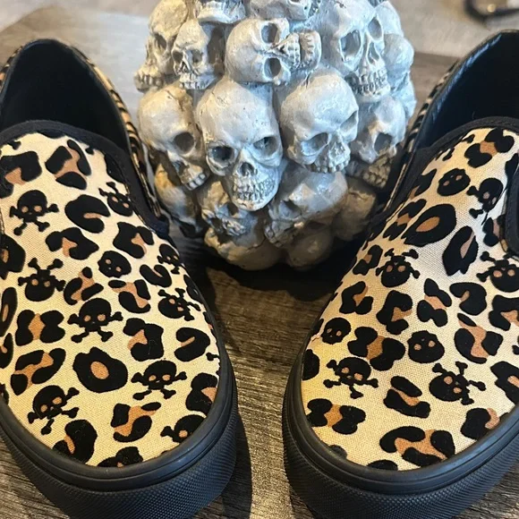 Vans Special Edition Skull Leopard Print Slip-On Shoes NWT 🏴‍☠️🐆 - Picture 9 of 10